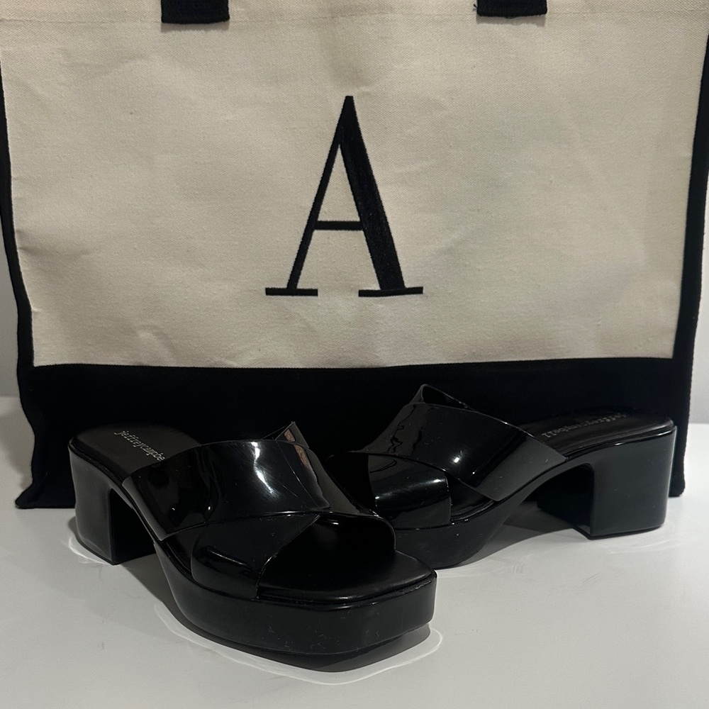 Jeffrey Campbell Black Rubber Platform Sandals Size 7